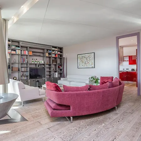 Apartment Vatican Exclusive Penthouse W Terrace And Parking *