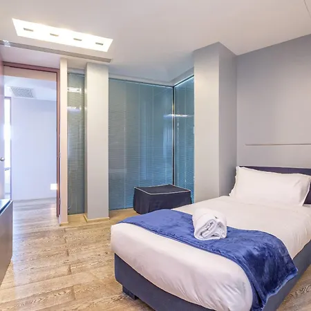 Апартаменты Vatican Exclusive Penthouse W Terrace And Parking